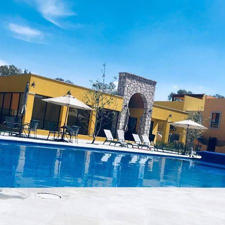 Depa En San Miguel De Allende Zirandaro Con Piscina Экстерьер фото