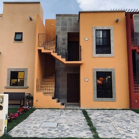 Depa En San Miguel De Allende Zirandaro Con Piscina Экстерьер фото