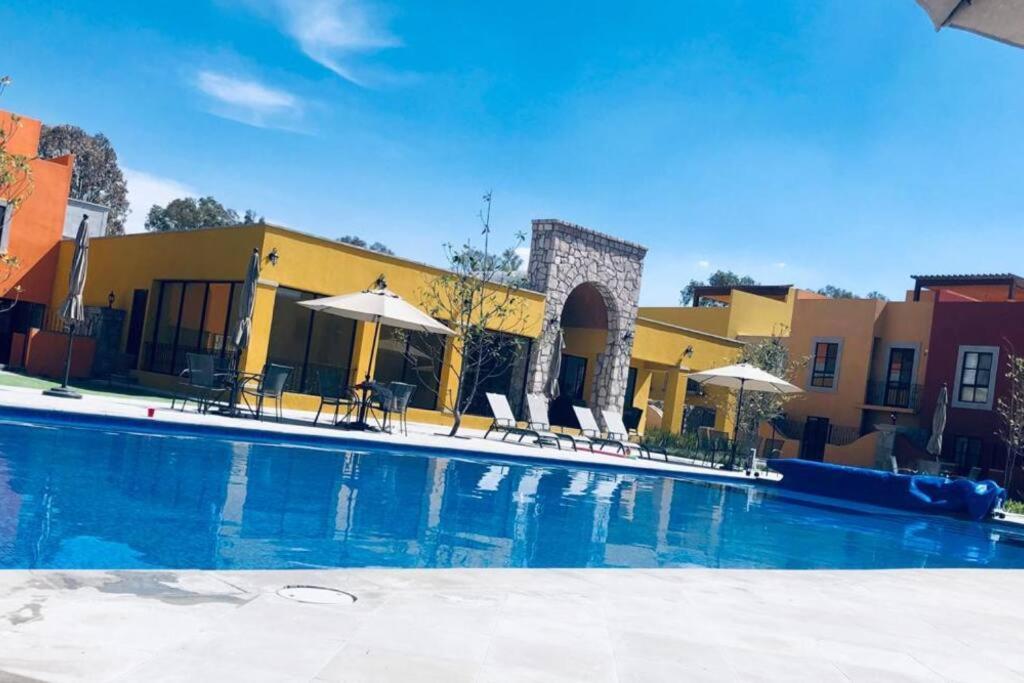 Depa En San Miguel De Allende Zirandaro Con Piscina Экстерьер фото